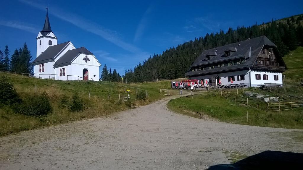 Gaestehaus Landgraf Uebelbach Luaran gambar